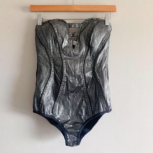 Tripp NYC Silver Metallic Strapless Bodysuit Size M Medium Goth Y2K Vintage
